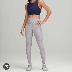 Lulu Lemon Wunder Train High-Rise Tight 28"